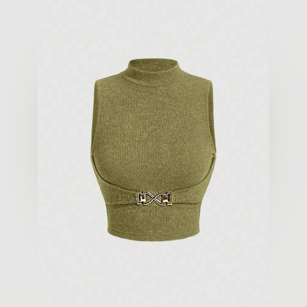 Army green turtle neck crop top with gold clasp